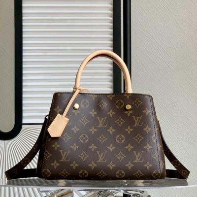 Montaigne BB小號手袋 M41055
