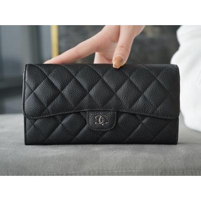 「Classic Flap」經典兩折長夾 正品皮 黑牛銀