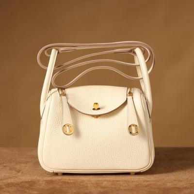 H Lindy Mini 19CM 奶油白金扣